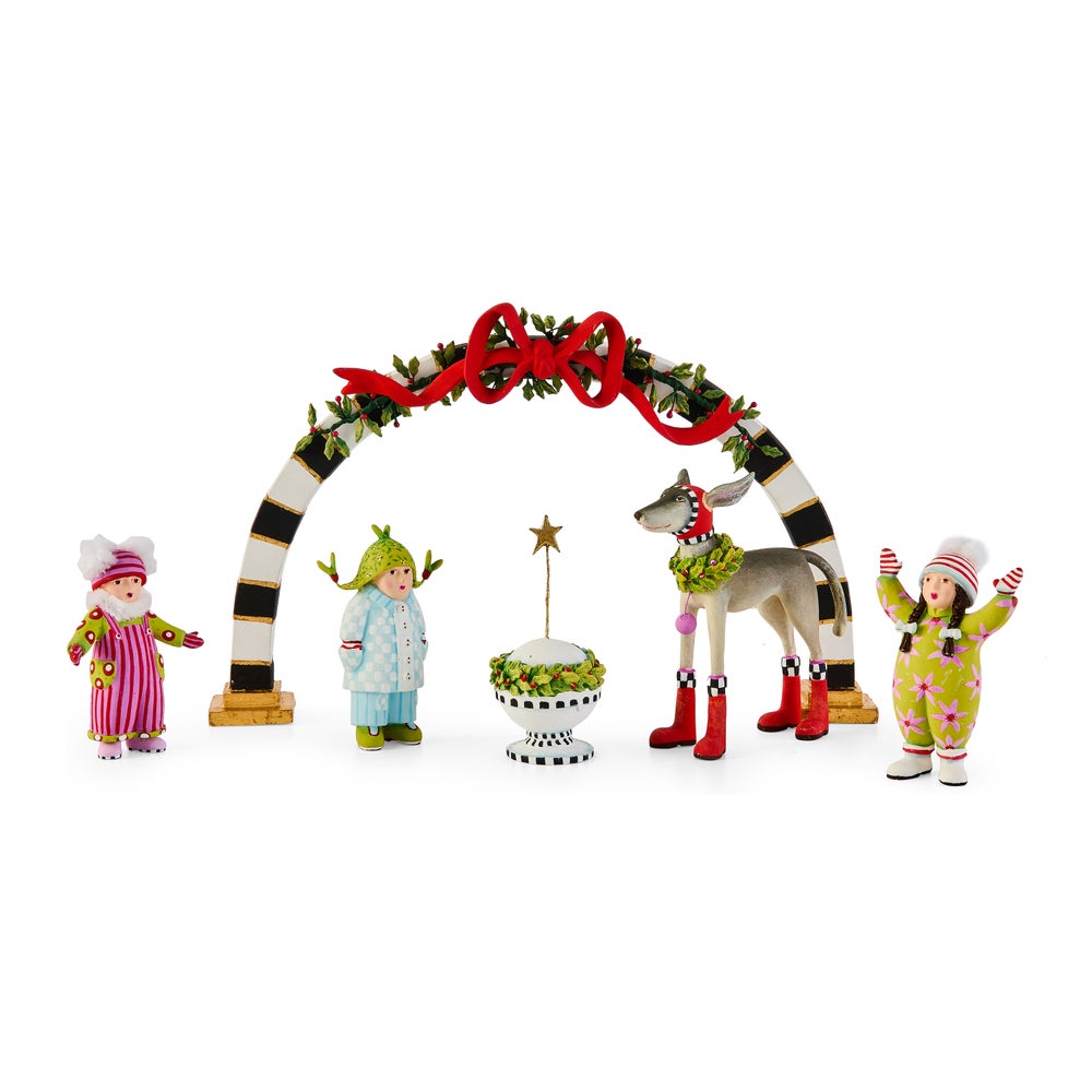 Patience Brewster Caroler Figure