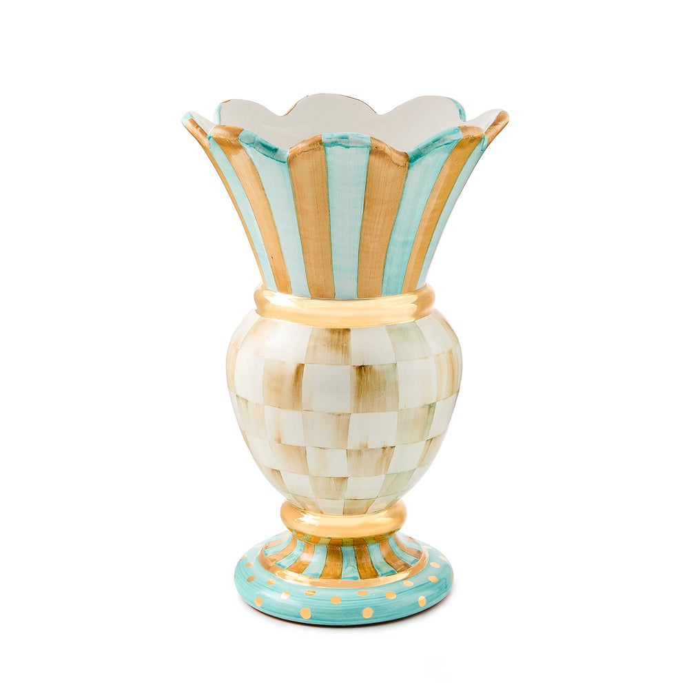 Check Great Vase
