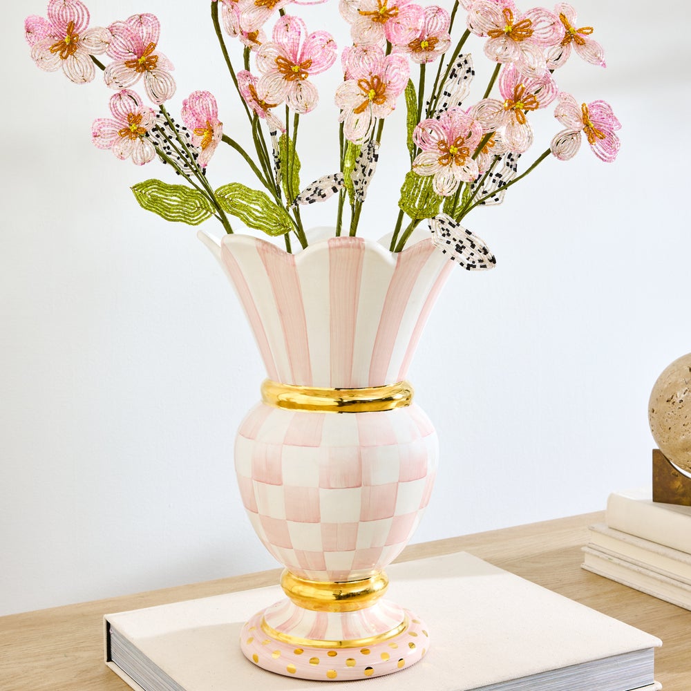 Check Great Vase