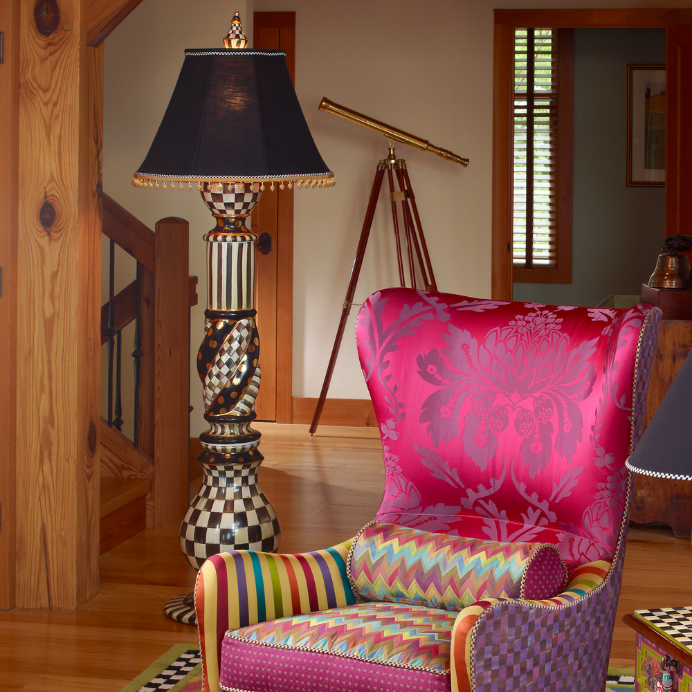 Check Ceramic Floor Lamp