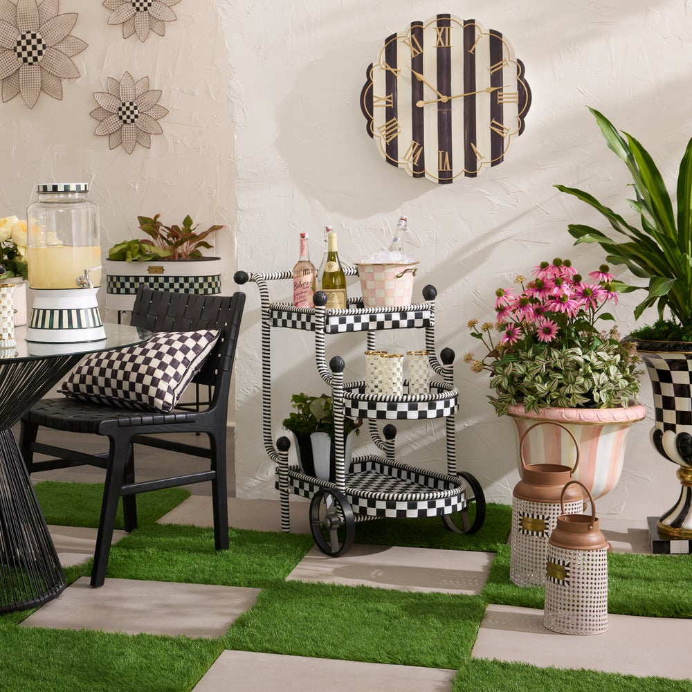 Gambit Check Outdoor Furniture Collection