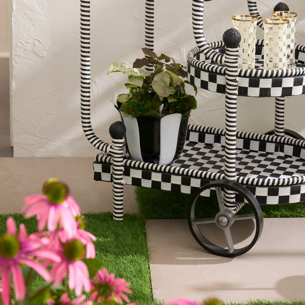 Scalloped Flower Pot