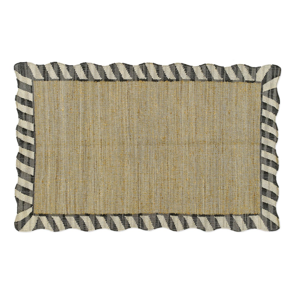 Jute Scalloped Black & White Rug