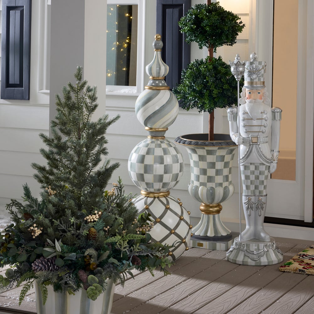 Sterling Check Trophy Topiary