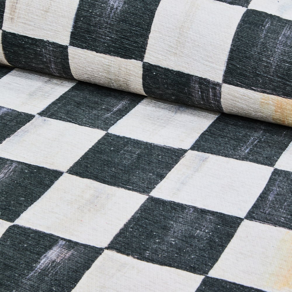 Courtly Checkered Washable Rug