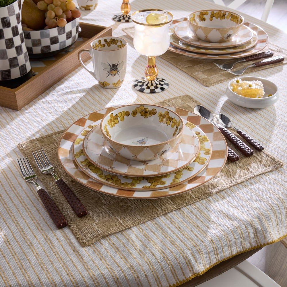 Queen Bee Dinnerware
