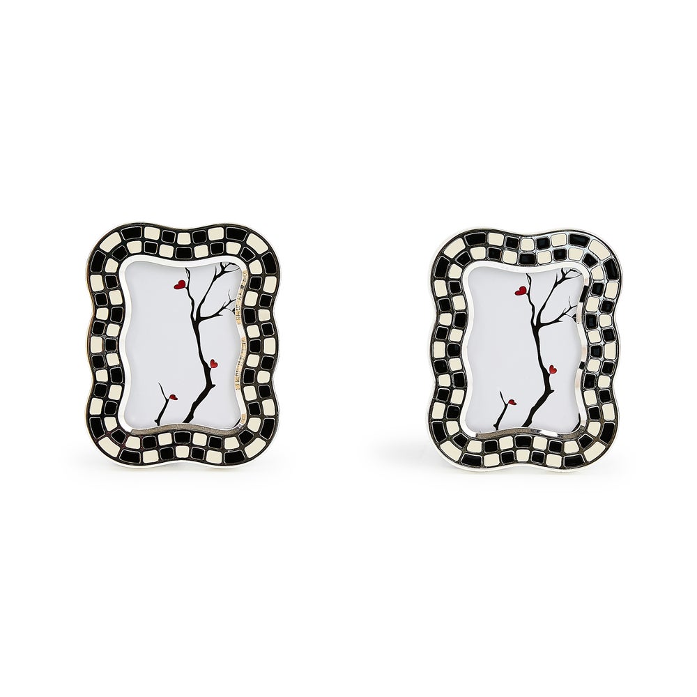 Wavy Check Silver Plated Frame