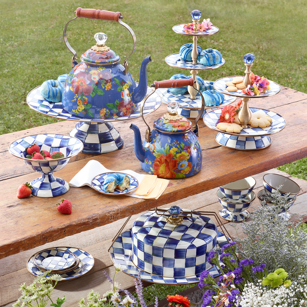 Enamel Sweet Stand